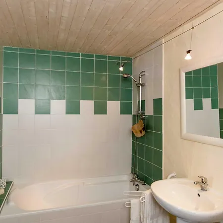 D'hotes Larroquiniere 4* Port-Sainte-Marie